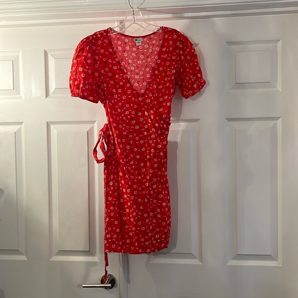 Billabong red dress - Picture 2 of 3